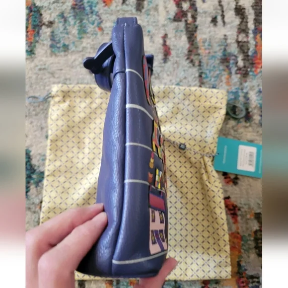 Mala Beaus The Toy Shop Midi Cross Body Bag - Picture 12 of 17